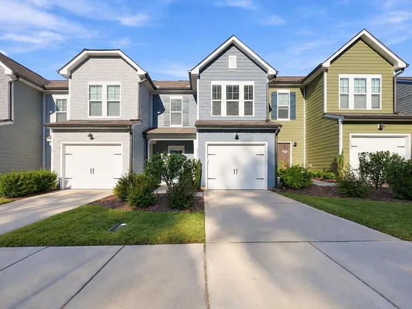 831 McKenzie Park Ter, Wendell, NC 27591