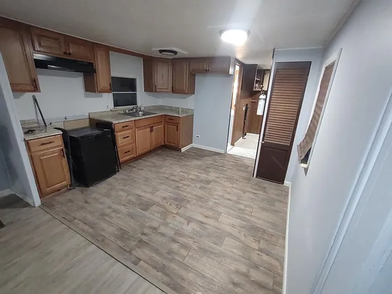 7330 William Ave — Photo 6