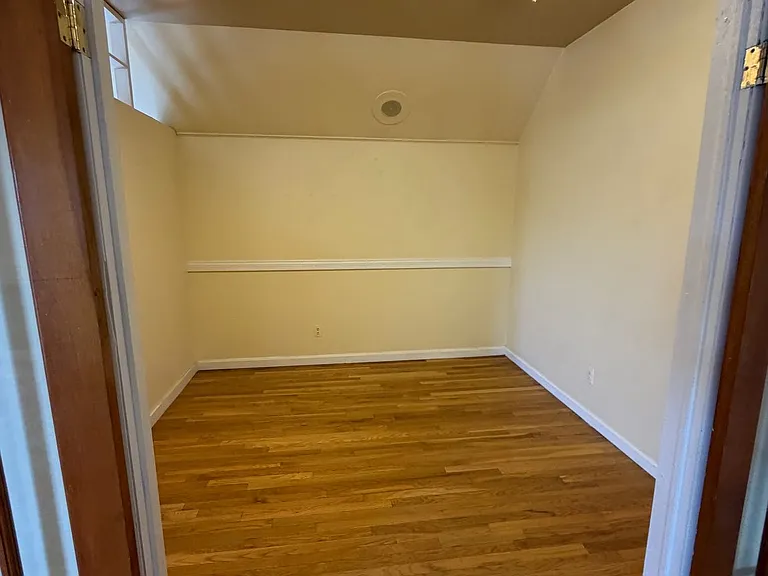 1453 Race Street — Photo 22