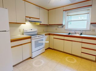 28 Hersom St UNIT 1, Watertown, MA 02472