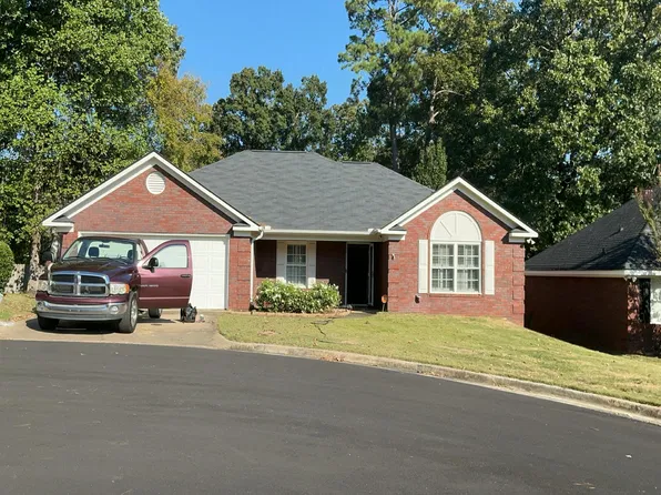 4304 Silver Terrace Ct, Phenix City, AL 36867