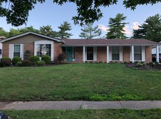 12020 Gardengate Dr, Saint Louis, MO 63146