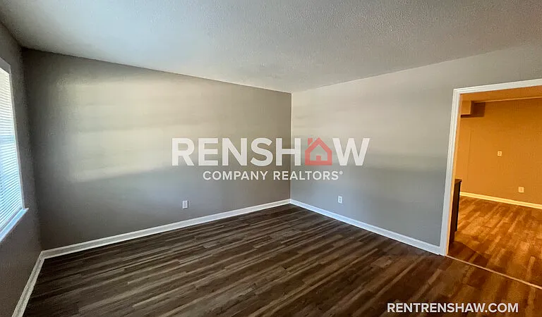 3235 Harvester Ln — Photo 2