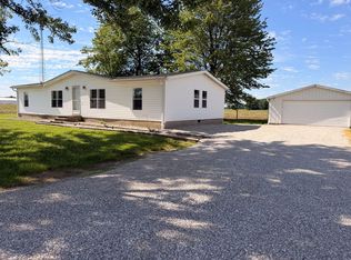 1405 Highway 150 NE, Palmyra, IN 47164
