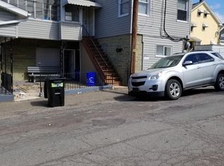 315 W 11th St #A, Hazleton, PA 18201