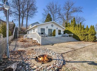 5276 W Houghton Lake Dr, Houghton Lake, MI 48629