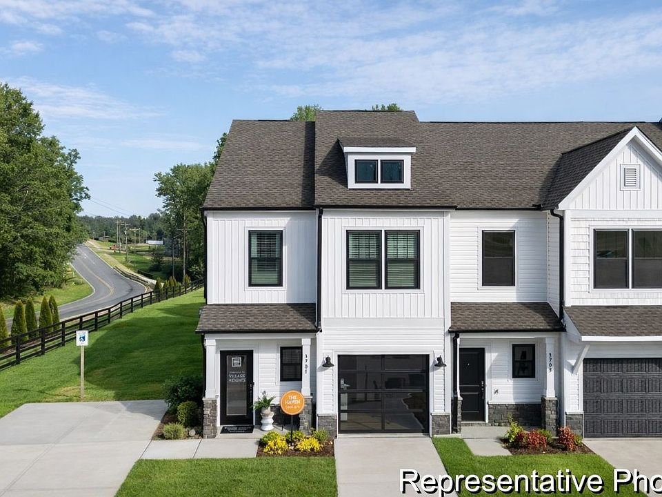 1st image of 138 Cannington Ave #148