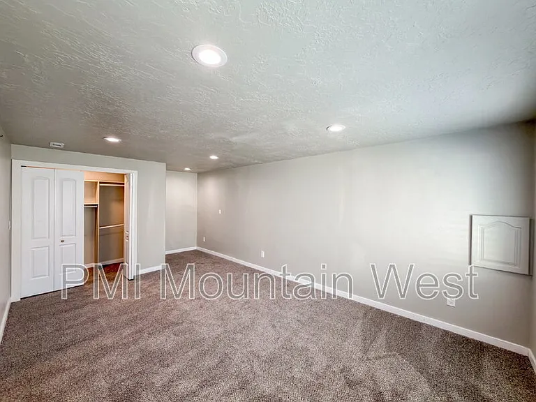 1424 S Mountain View Ct — Photo 14