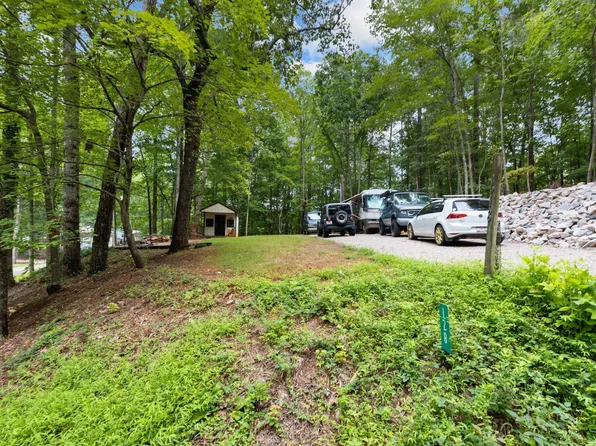 128 Lone Star Dr #C518, Louisburg, NC 27549