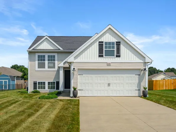 4250 Country Meadows Dr, Kalamazoo, MI 49048