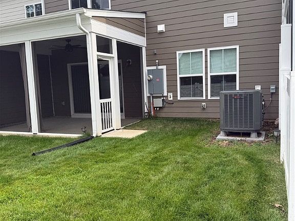2nd image of 13704 Randolph Pond Ln
