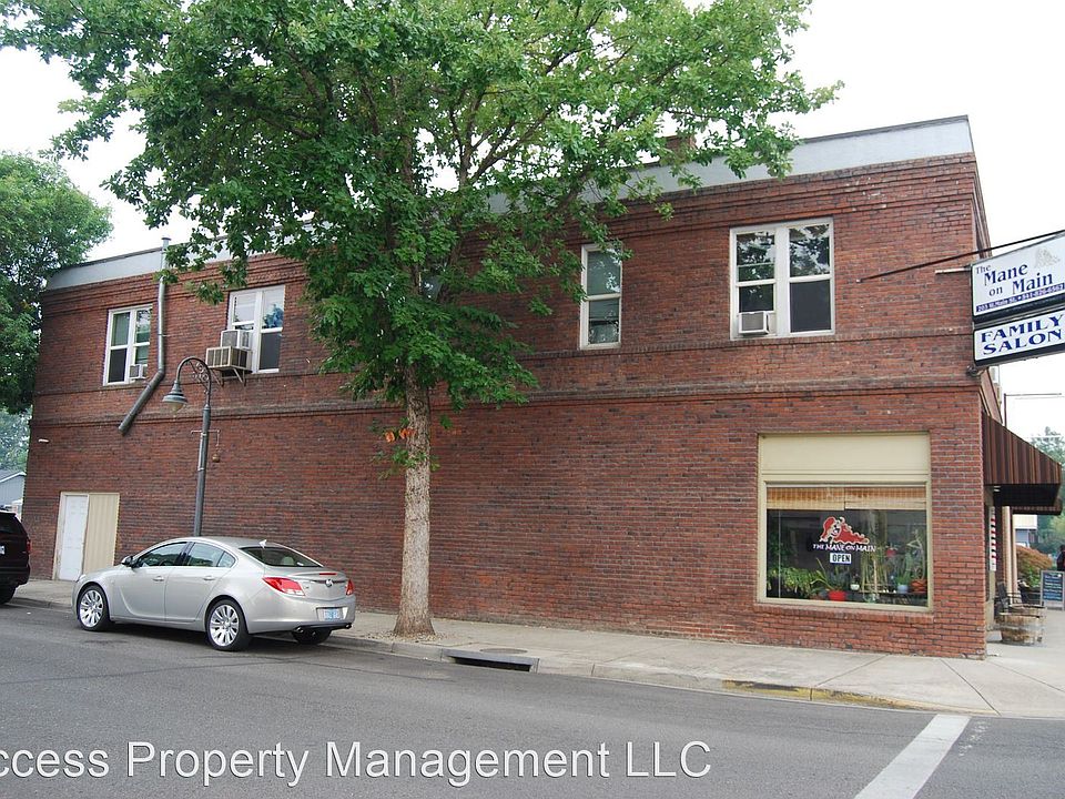 2nd image of 207 W Main St #Bel207-1