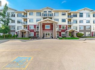 10 Auburn Bay Line SE #212, Calgary, AB T3M1Y8