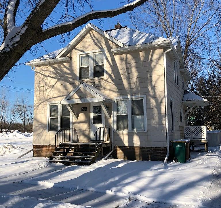 2nd image of 940 Jefferson Ave