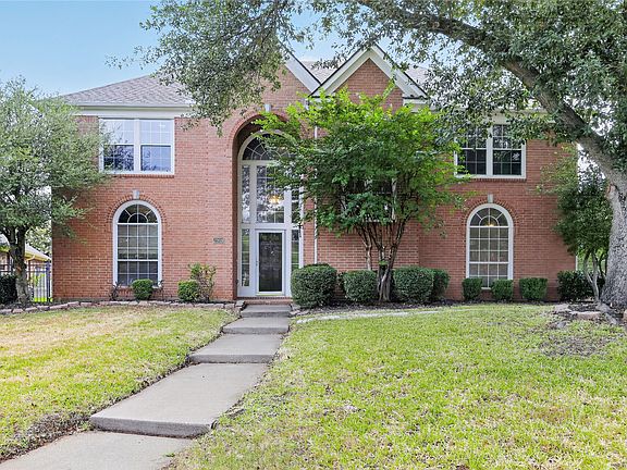 2nd image of 3909 Tuscany Ct