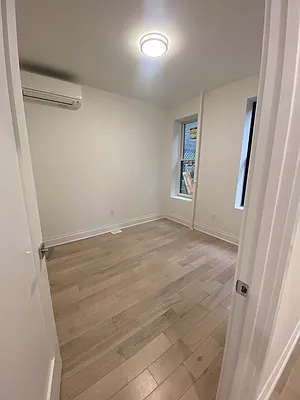 Rented by Walter & Samuels Inc | media 21