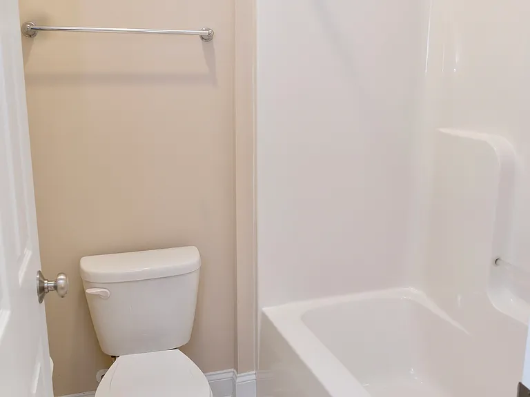 10220 Vanguard Pkwy — Photo 47