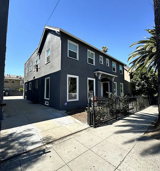 5528 Franklin Ave — Photo 20