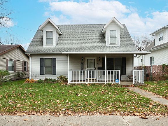 2nd image of 924 Uncapher Ave