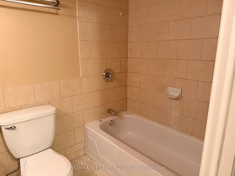 6409 Torre Dr #BASEMENT — Photo 16