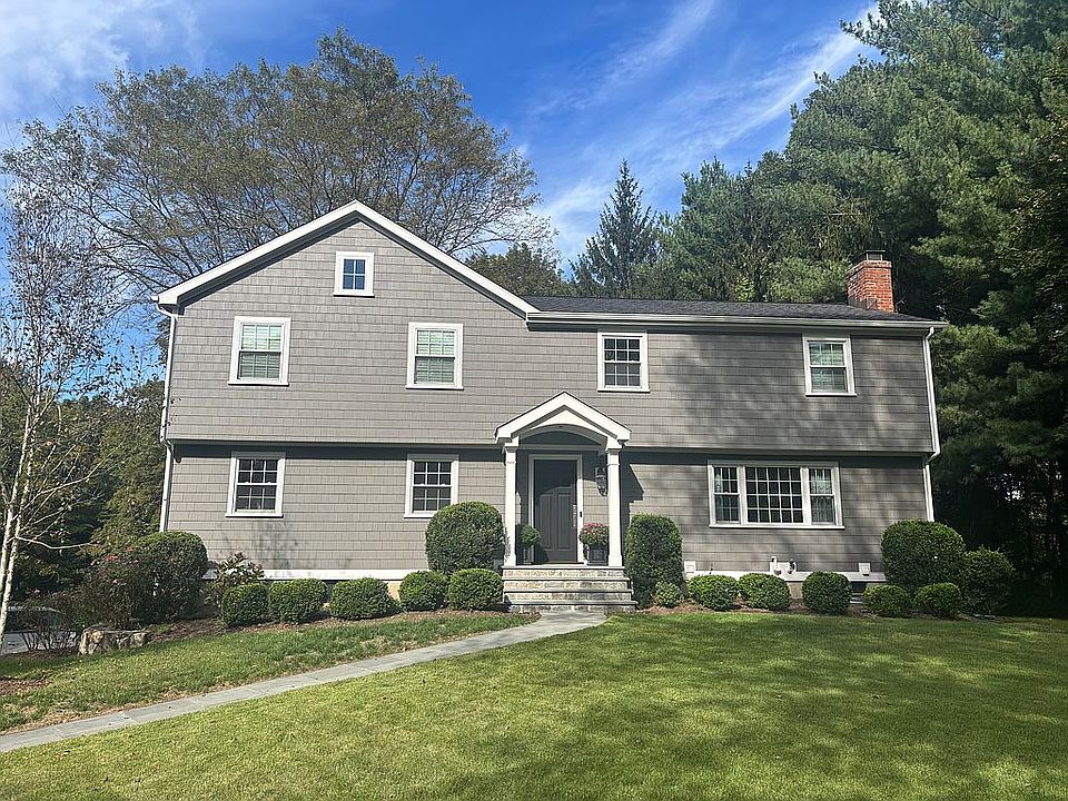 1st image of 37 Lincoln Dr