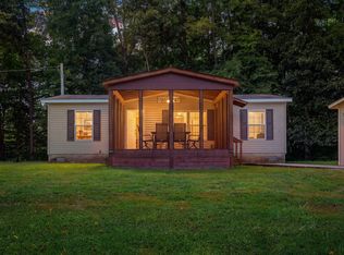 552 Beaver Ln, Gainesboro, TN 38562