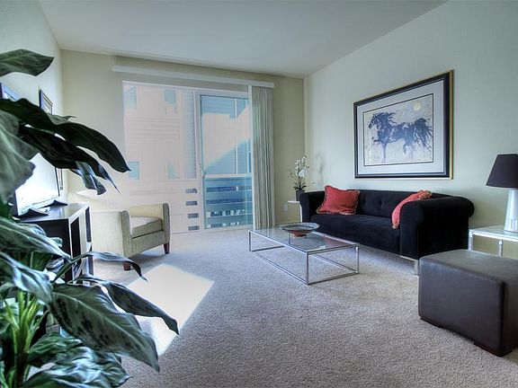 4th image of 5247 Olympic Dr Unit G