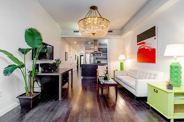 Sold by Nest Seekers International | media 3