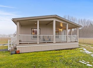 17621 N Mount Spokane Park Dr, Mead, WA 99021