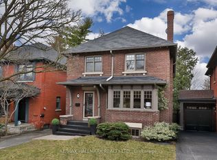 30 Oswald Cres, Toronto, ON M4S 2H6