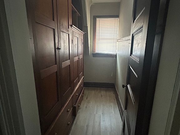 2nd image of 577 W Ferry St APT 5