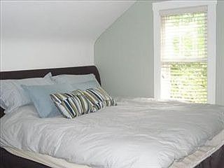 3rd image of 39 South St