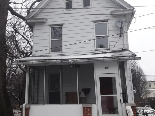 413 Lebanon St, Steelton, PA 17113