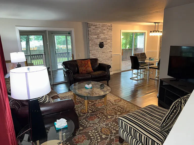 613 Skunknet Rd — Photo 1