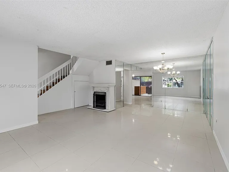 6929 SW 38th St #2-L — Photo 3