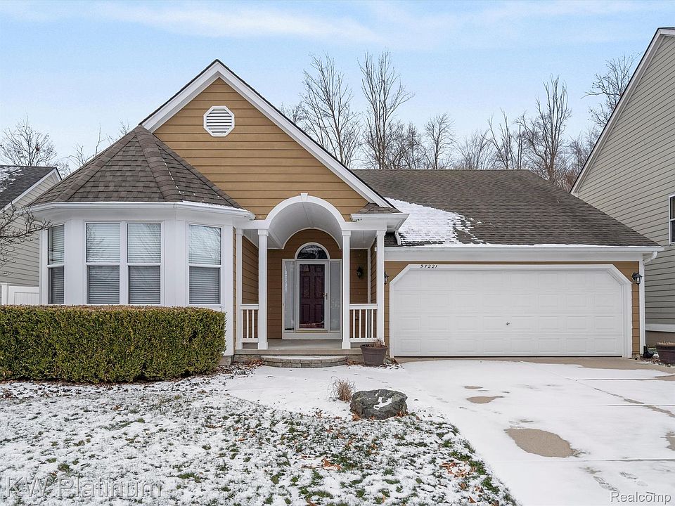 1st image of 57221 River Oaks Dr