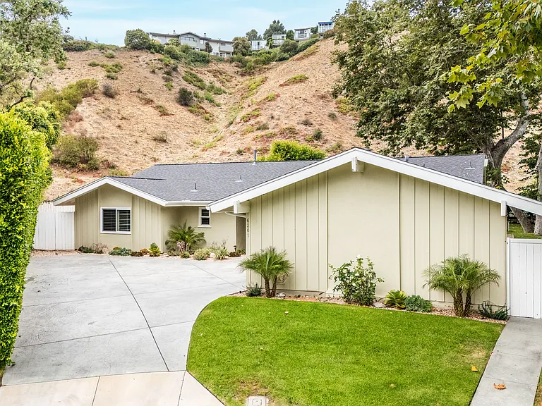 House with parking