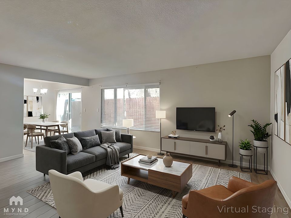 1st image of 2336 Villanova Cir APT 8