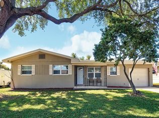 1948 Skyline Dr, Clearwater, FL 33763