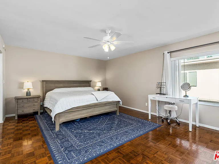 13233 Fiji Way #K — Photo 19