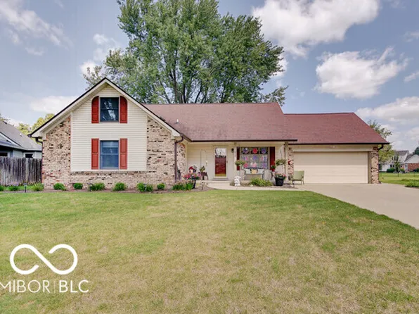 210 Christina Dr, Whiteland, IN 46184