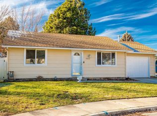 8413 W Holbrook Ct, Boise, ID 83704