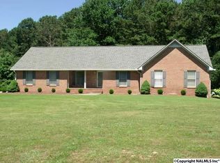 1109 Monetro Rd NW, Arab, AL 35016