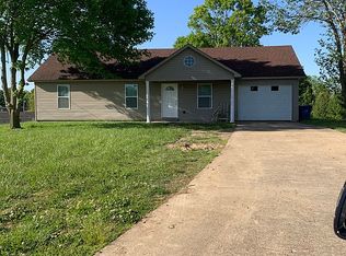 30 Crane Cv, Covington, TN 38019