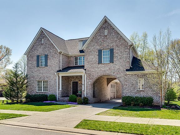 2nd image of 3117 Lorena Ct