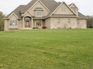 8248 Douglas Ave, South Beloit, IL 61080