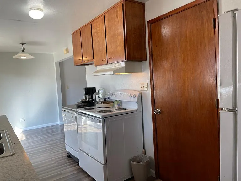 2549 Sherman St SE #2549 — Photo 8