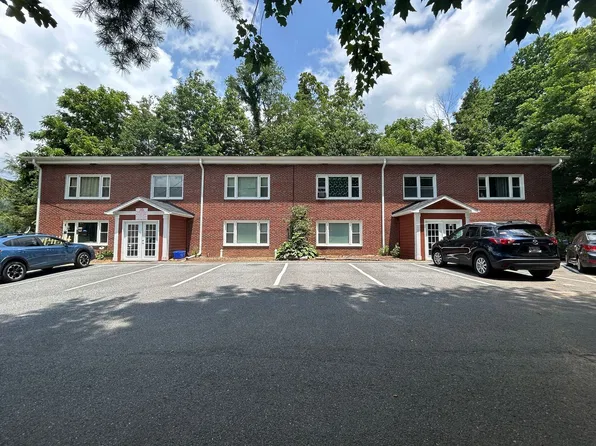 197 Oak Street, 197 Oak St #8, Boone, NC 28607