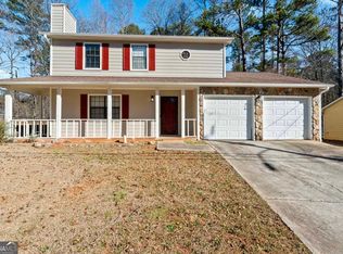 5427 Forest Pines Dr, Lithonia, GA 30058