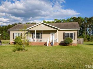 116 Clearwater Dr, Smithfield, NC 27577
